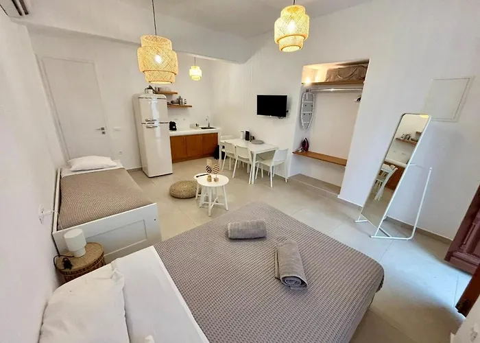 Casa vacanze Elenitas Flat, Steps To The Windmills & Fabrika *